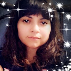 Meet your Posher, Emilia